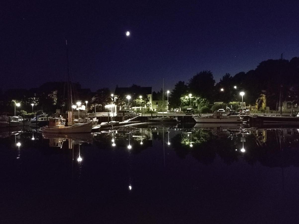 Pier 12 Ferienwohnung Eckernförde Exteriér fotografie